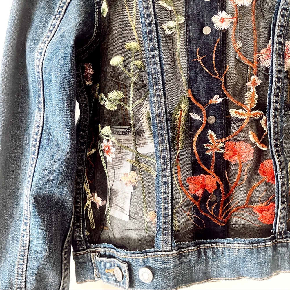 Custom Levi’s Trucker Embroidery Denim Jacket NWT XS - Picture 4 of 6